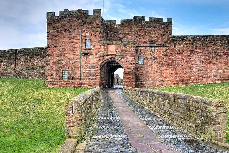 File:Carlisle Castle, De Irebys Tower (geograph 6409700).jpg
