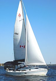 Catalina 28 Mk II perahu layar Australis 4079.jpg