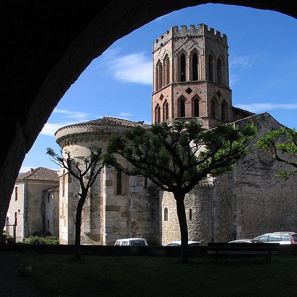 File:Cathédrale Saint-Lizier - Saint-Lizier 01.jpeg