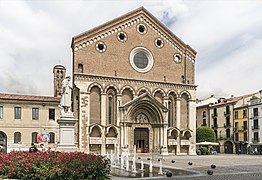  Chiesa di San Lorenzo - Facade