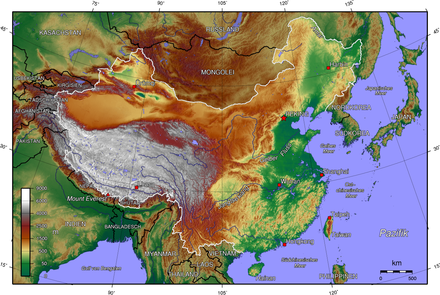 Китайские равнины полезные ископаемые. Рельеф Китая карта. Карта Китая географическая рельеф. Рельефная карта Китая. Топографическая карта Китая.