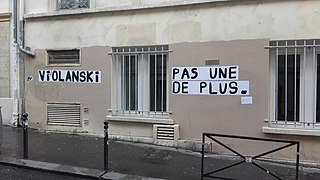Paris : « Violanski » et « Pas une de plus ».