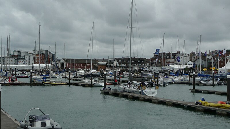 File:Cowes Yacht Haven during Cowes Week 2010 10.JPG