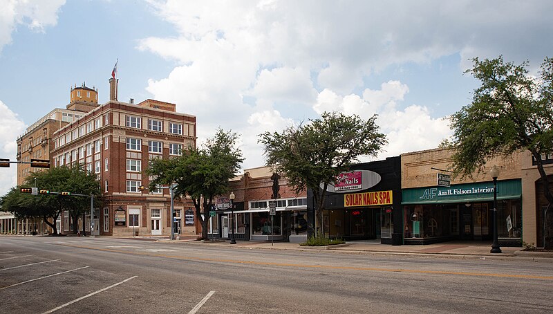 File:DowntownEastlandTexas.jpg