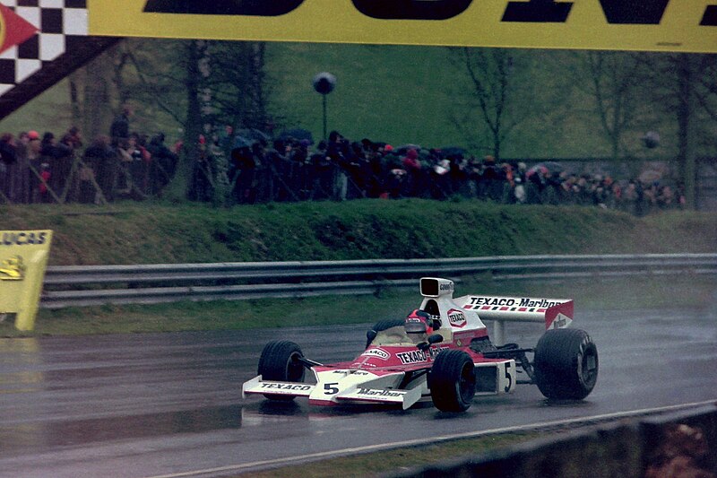 File:Emerson Fittipaldi 1974 Race of Champions.jpg