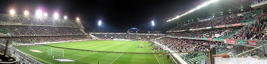 Вътрешен изглед на стадиона