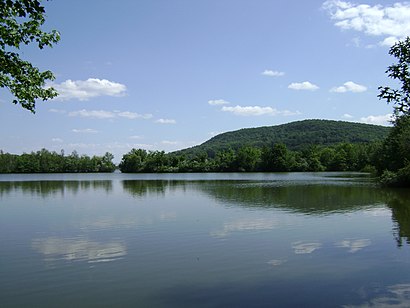 Cómo llegar a Crystal Lake, New Jersey en transporte público - Sobre el lugar