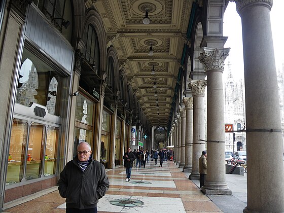One of the arcades in the square