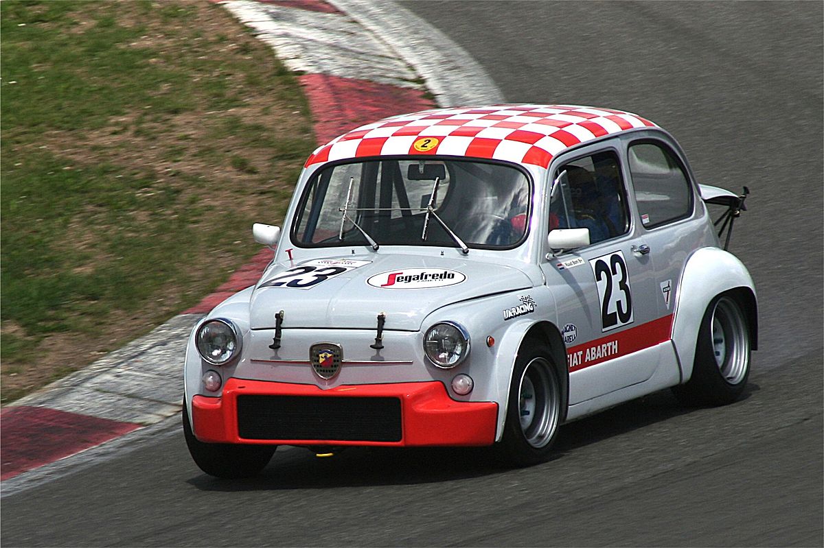 ファイル:Fiat Abarth 1000 TC, 982 cm³, Bj. 1970 (2007-06-17).jpg