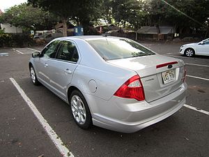 Ford_Fusion_(15868880040)