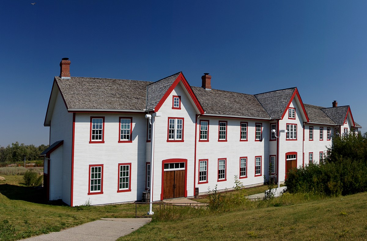 Форт калгари. Fort Calgary Калгари. FORTCAS.