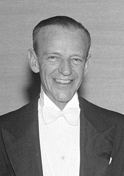 File:Fred Astaire 1959 crop.jpg