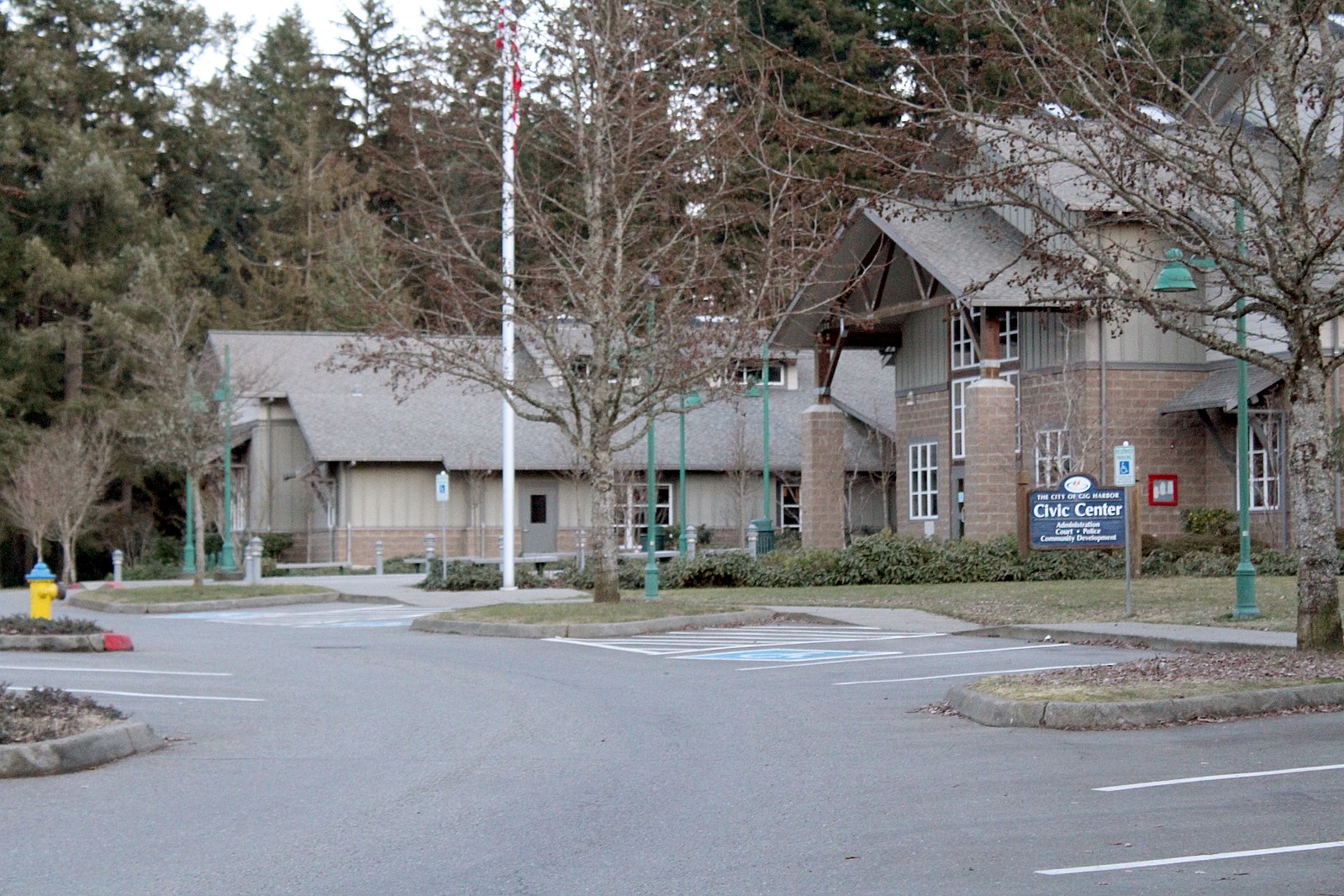 File:Gig Harbor Civic Center 2017-01-14-1747 0863.jpg.