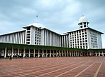 Grand Istiqlal Mosque.jpg