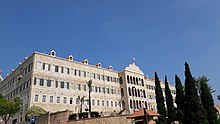 Ficheiro:Grand_Serail,_Government_Palace,_Beirut.jpg