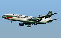 Gulf Air Lockheed L-1011-385-1-15 TriStar 200 Fitzgerald.jpg