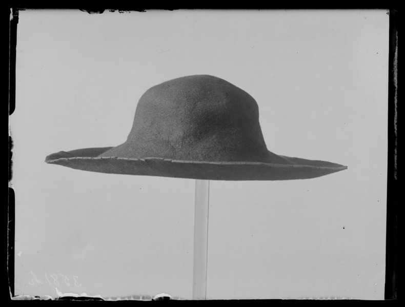 File:Hatt - Livrustkammaren - 53518.tif