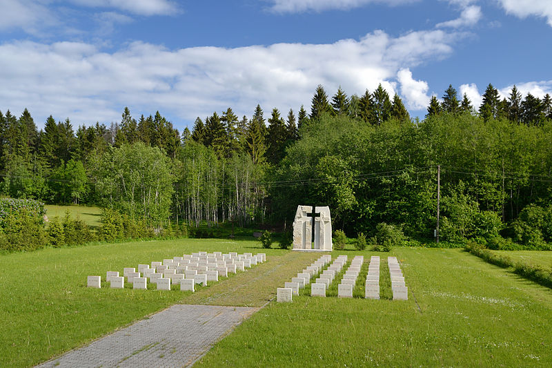 File:II maailmasõjas hukkunute matmispaik (Porkuni lahing).jpg