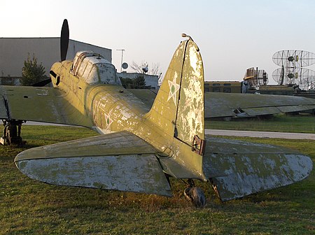 Tập_tin:Il-2-Krumovo,_Bulgaria-September_2006.JPG