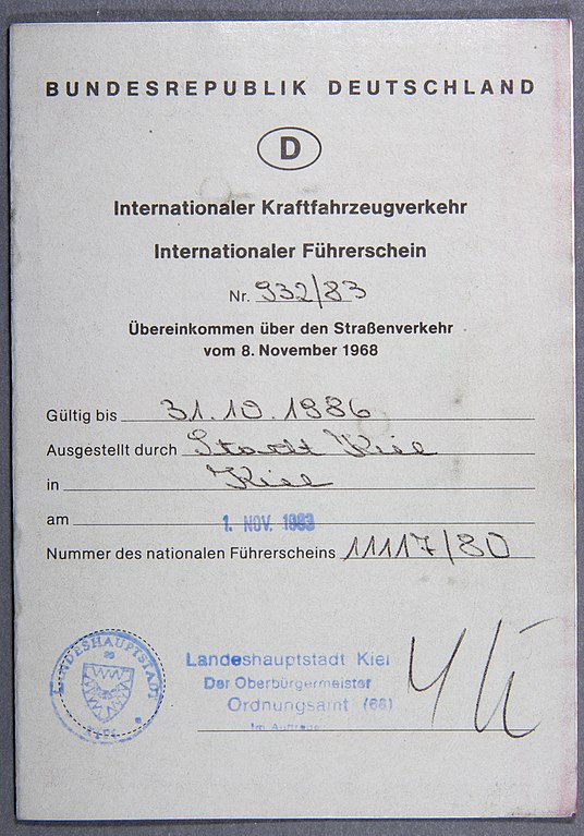 File:Internationaler fuehrerschein.jpg - Wikimedia Commons
