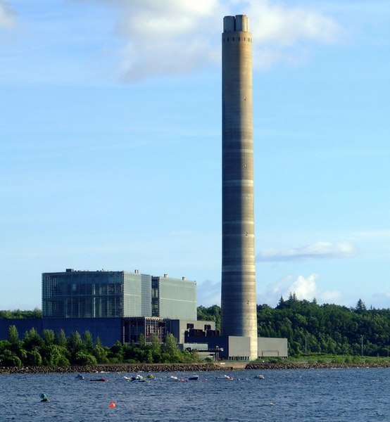 File:Inverkip Power Station demolition - geograph.org.uk - 3455410.jpg