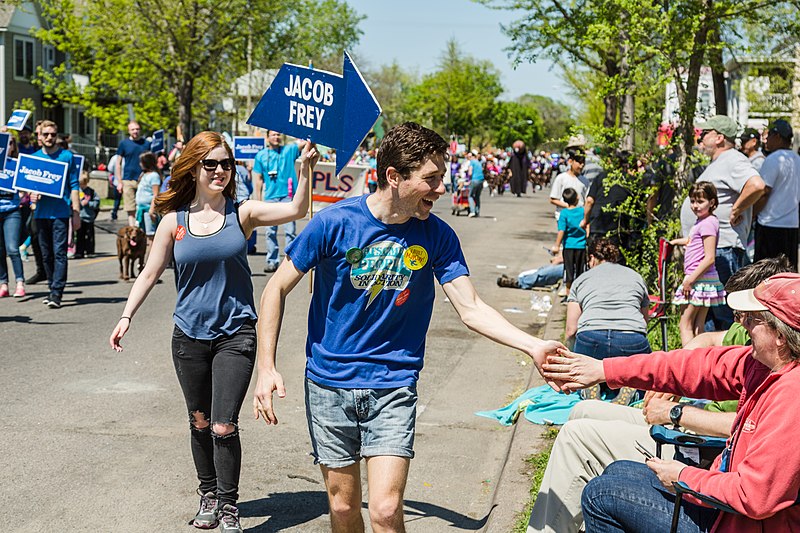 File:Jacob Frey for Mayor at Minneapolis MayDay Parade 2017 (34360667012).jpg