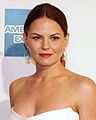 Jennifer Morrison interpreta Zoey Pierson