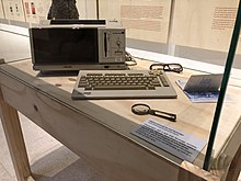 Philips VideoWriter 250 used by Jose Saramago. AZERTY keyboard layout with action keys labeled in Portuguese. Blindness (published 1995) and The Gospel According to Jesus Christ (published 1991) were written using it. Jose Saramago Personal Objects.jpg