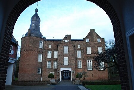 Kasteel Well Photo.jpg