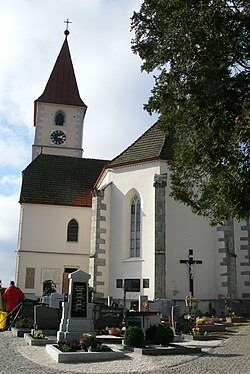 Kleinzell Kirche - Außen 1.jpg