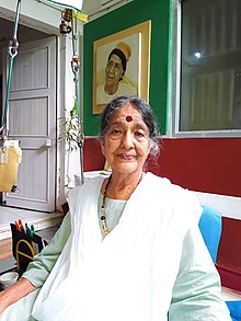 நந்திகிராம் ஆசிரமத்தில் 2018 ஆம் ஆண்டு சூலையில் குந்தனிகா கபாதியா
