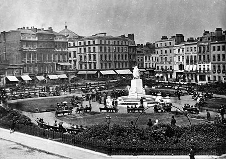 Fail:Leicester_Square_c1880.jpg