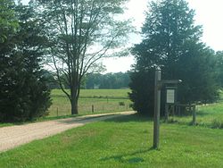 Locust Grove Peternakan, Charles County, MD, dilihat dari jalan raya, semacam of.jpg