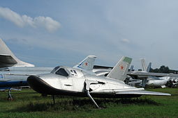 Mikojan-Gurevitš MiG-105 ”Spiral” Moninon ilmailumuseossa