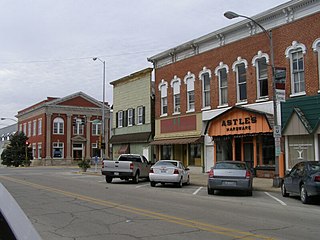 <span class="mw-page-title-main">Downtown Momence Historic District</span> Historic district in Illinois, United States