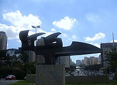 Пам'ятник Айртону Сенні в Сан-Паулу