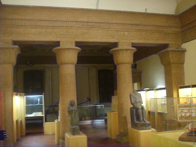 Gallery in the Egyptian collection Museo archeologico di Firenze, Museo Egizio, sala (2).JPG