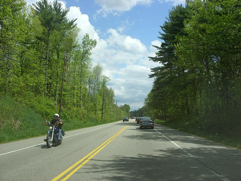 File:New Hampshire State Route 125 - 4140650498.jpg