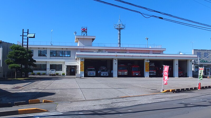 File:Noshiro Fire Station.jpg