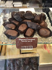 Chocolate Candies Opera cream candies.jpg