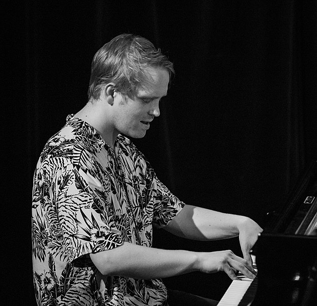 File:Oscar Grönberg Oslo Jazzfestival 2019 (230612).jpg