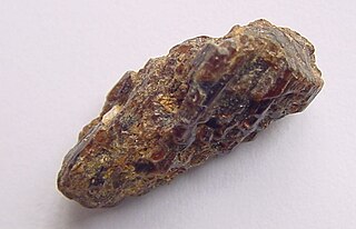 <span class="mw-page-title-main">Painite</span> Borate mineral