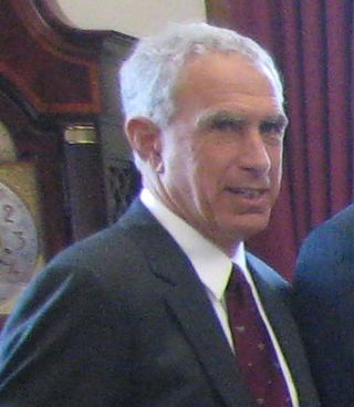 <span class="mw-page-title-main">Paul Pasqualoni</span> American football player and coach (born 1949)