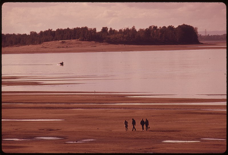 File:People Walk a Beach Uncovered During a Record Low Flow of the Columbia River at Rooster Rock State Park 18 Miles East of Portland 10-1973 (4272452068).jpg