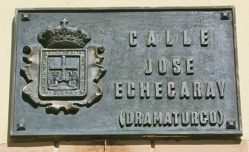 File:Placa calle Echegaray.jpg