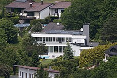 Puchenau Rosenbauer Villa.jpg