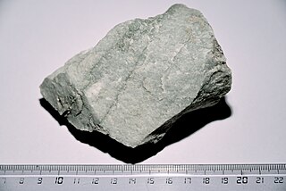 <span class="mw-page-title-main">Quartzite</span> Hard, non-foliated metamorphic rock which was originally pure quartz sandstone