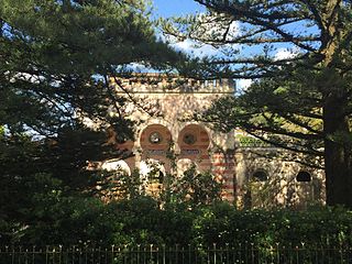 <span class="mw-page-title-main">Quinta do Relógio</span> Building in Lisbon District, Portugal