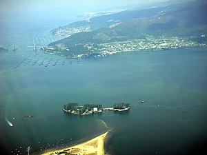 Isla de San Simón desde el aire.