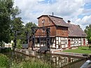 Schleusen- und Wehranlage 37 (Fluss-km 10,53) und Radduscher Buschmühle mit Stall